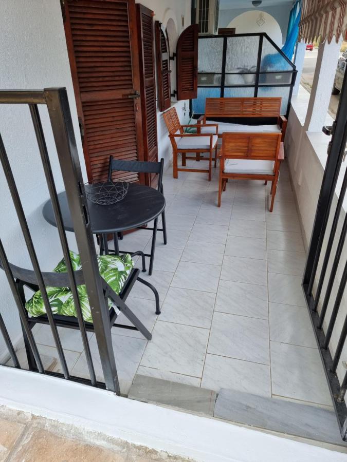 Lucas4 Flogita Apartment Dış mekan fotoğraf