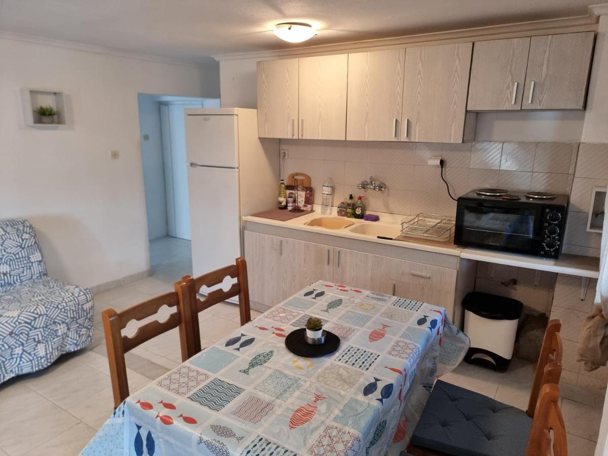 Lucas4 Flogita Apartment Dış mekan fotoğraf